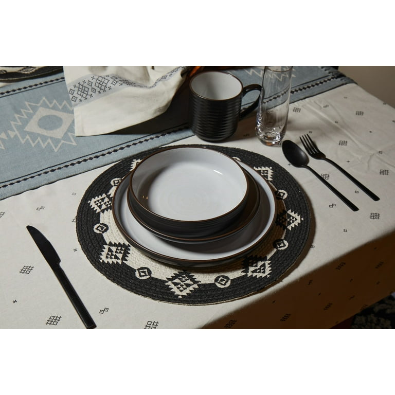 Yellowstone Round Placemat, Beth Collection