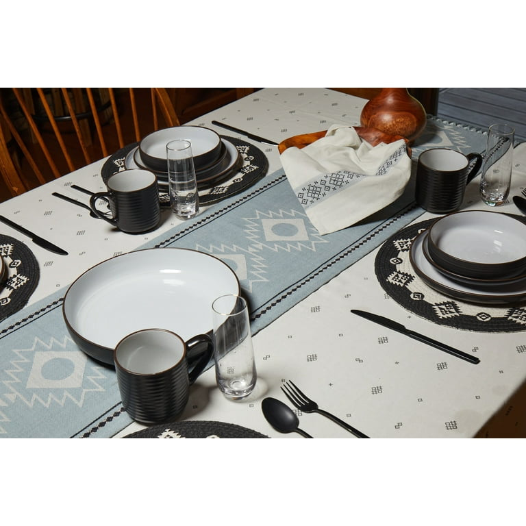 Yellowstone Table Runner, Beth Collection