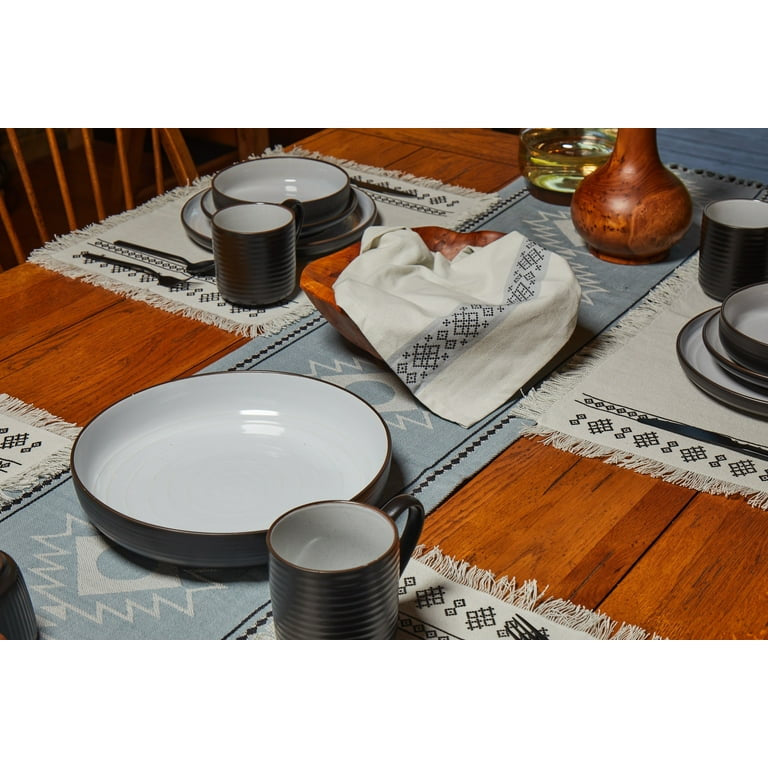 Yellowstone Table Runner, Beth Collection